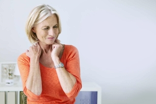 Verminderte Empfindlichkeit bei zervikaler Osteochondrose. 